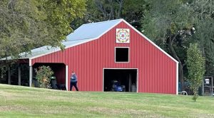 LeRoy and Vickie Whitaker – 18285 Lone Star Rd, Warsaw Barn Quilt Trail 